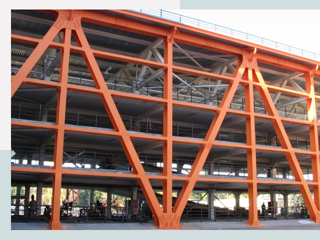 Многоуровневые паркинги в Дивногорск от 607 руб.