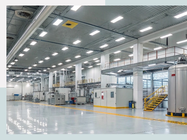 Освещение ангаров в Дивногорске от 607 руб. - Эффективные решения