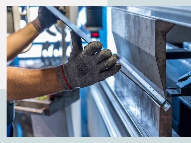 Гибка металла в Дивногорске